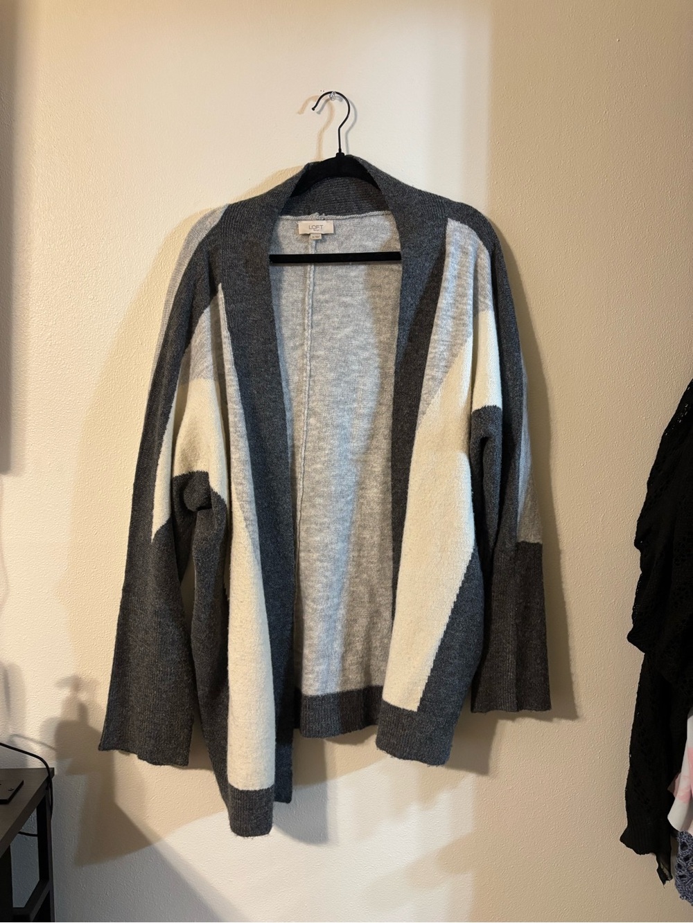 LOFT Gray & Cream Open-Front Colorblock Cardigan